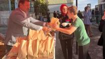 Öğrencilerin beslenmesine İzmit Belediyesi desteği sürüyor