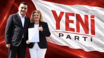 Yeni Parti’nin Darıca ve Dilovası başkanları mazbatalarını aldı