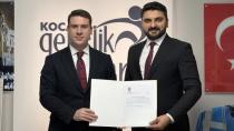 AK Parti Dilovası Gençlik Kolları Başkanlığına Ahmet Arif Artut atandı